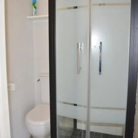Daire Trois Iles 6 *